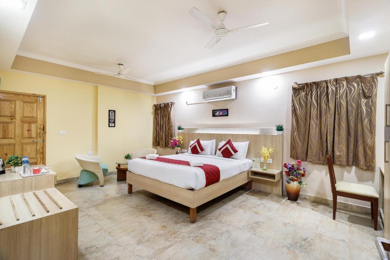 Octave Royal Opera Hotel Bangalore Exterior foto