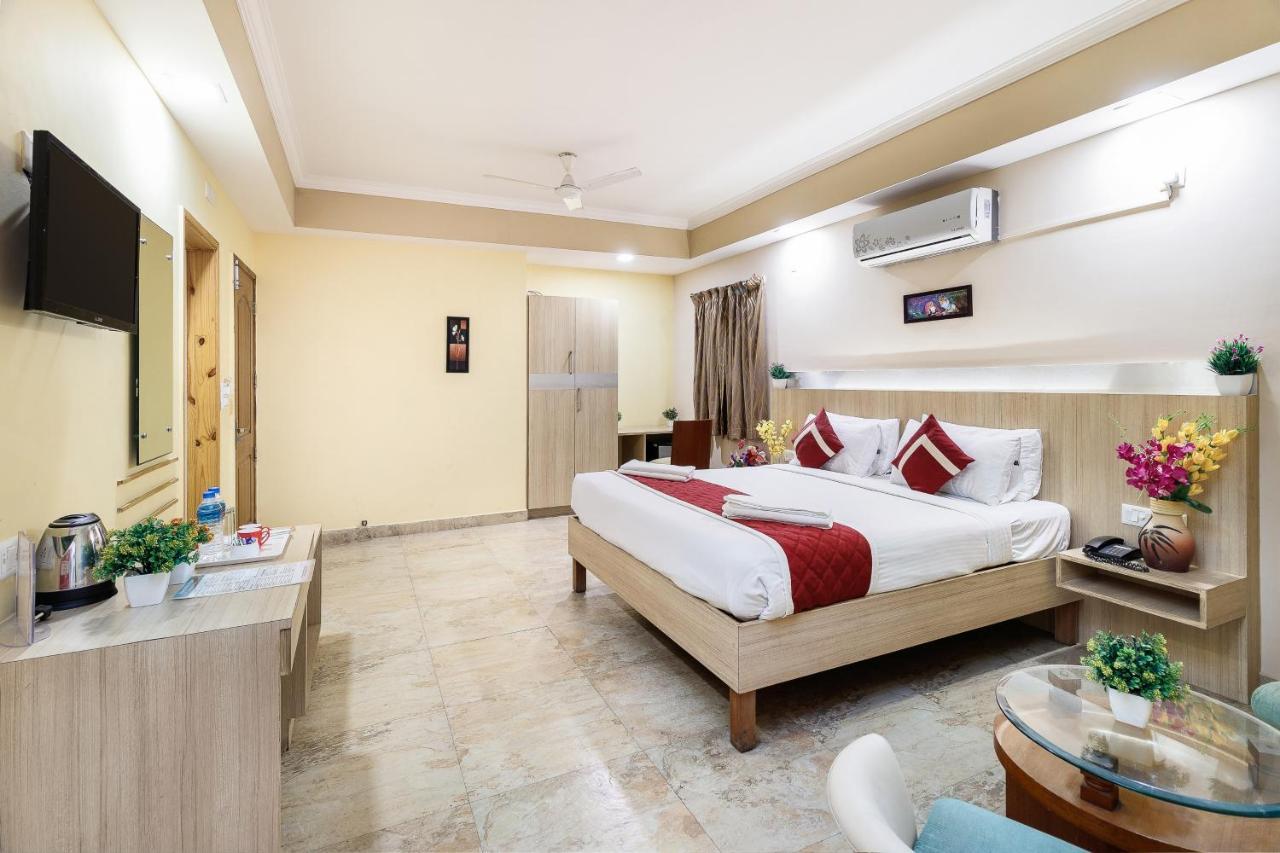 Octave Royal Opera Hotel Bangalore Exterior foto